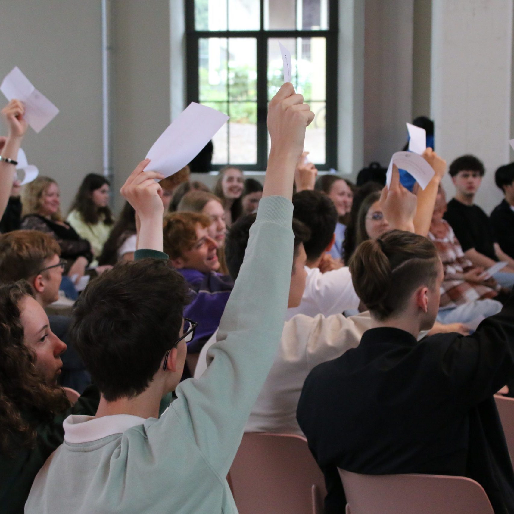 Schüler beim Planspiel Stadtrat